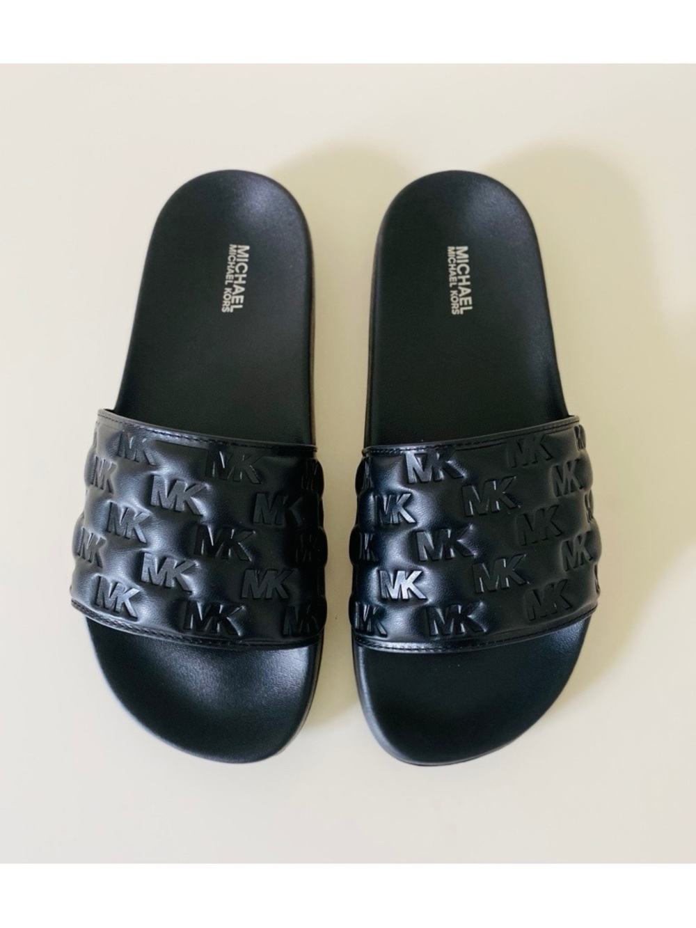 Michael Kors Katy Slides Sz 8M - Picture 2 of 10